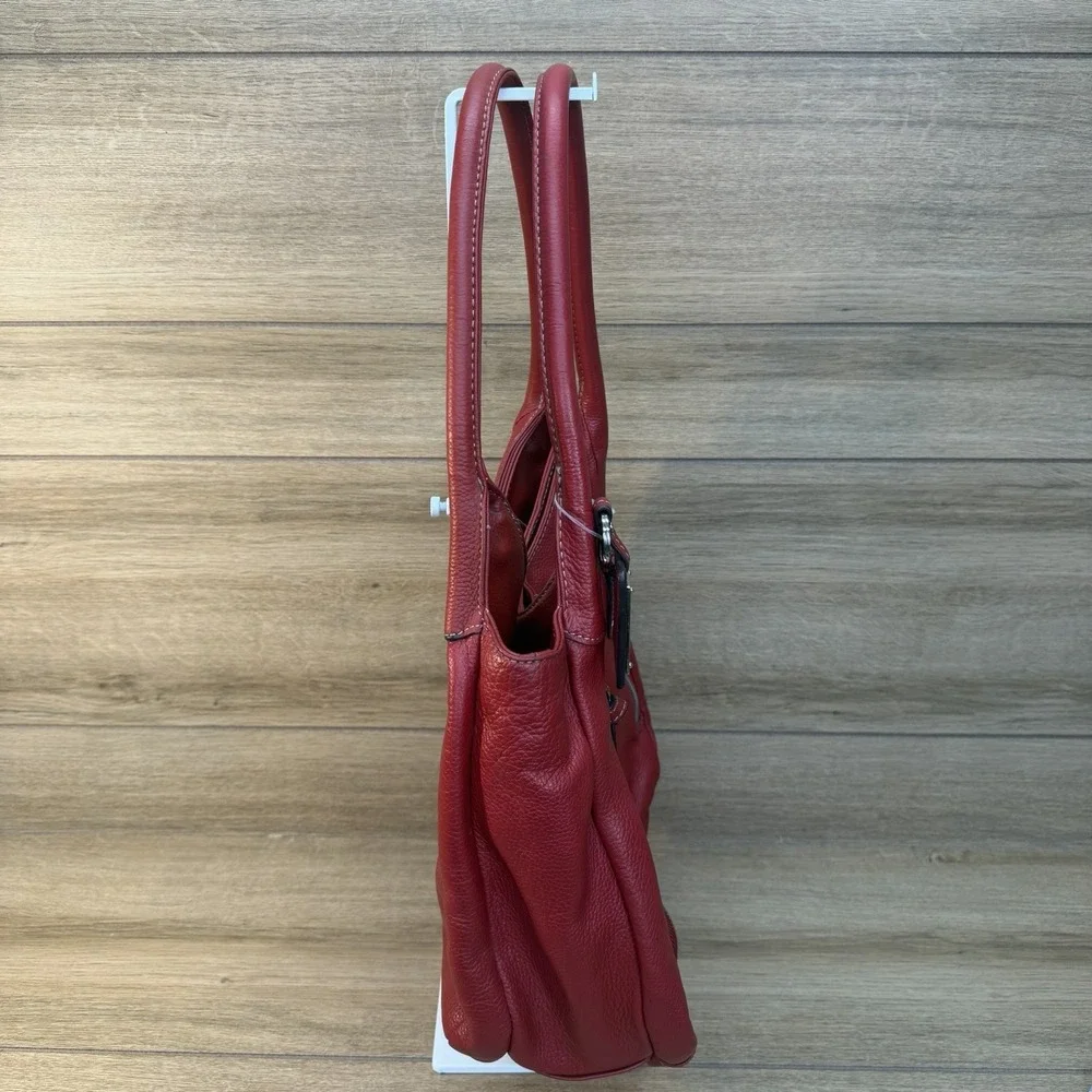 Vintage Tignanello Bright Cherry Red Pebbled Leather Shoulder Bag Purse Hobo